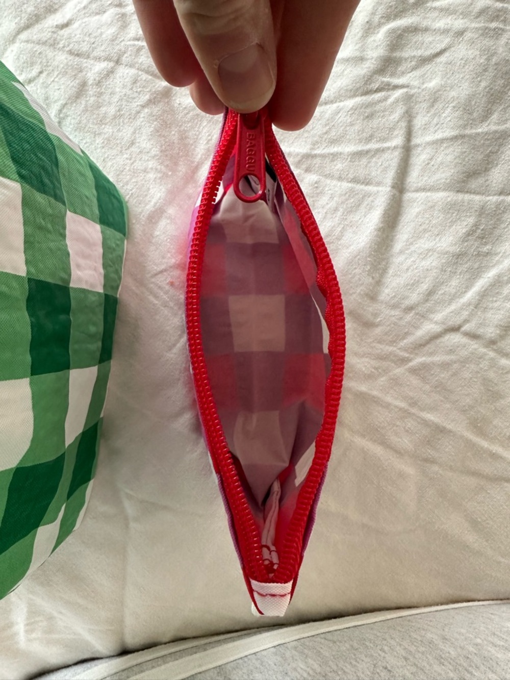 BAGGU checkered pouch set - Picture 6 of 8